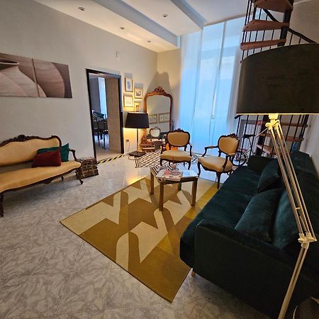 Ciaobari Apartment - Elegant 4 Bedrooms In The Heart Of Old Town Εξωτερικό φωτογραφία